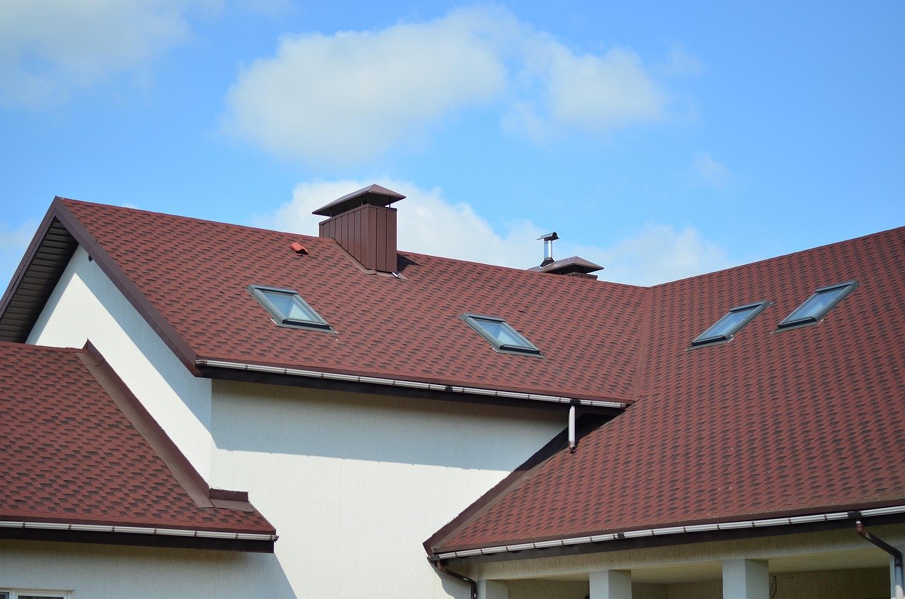 Roofing shingles for roof replacement and roof repair in Jacksonville Florida